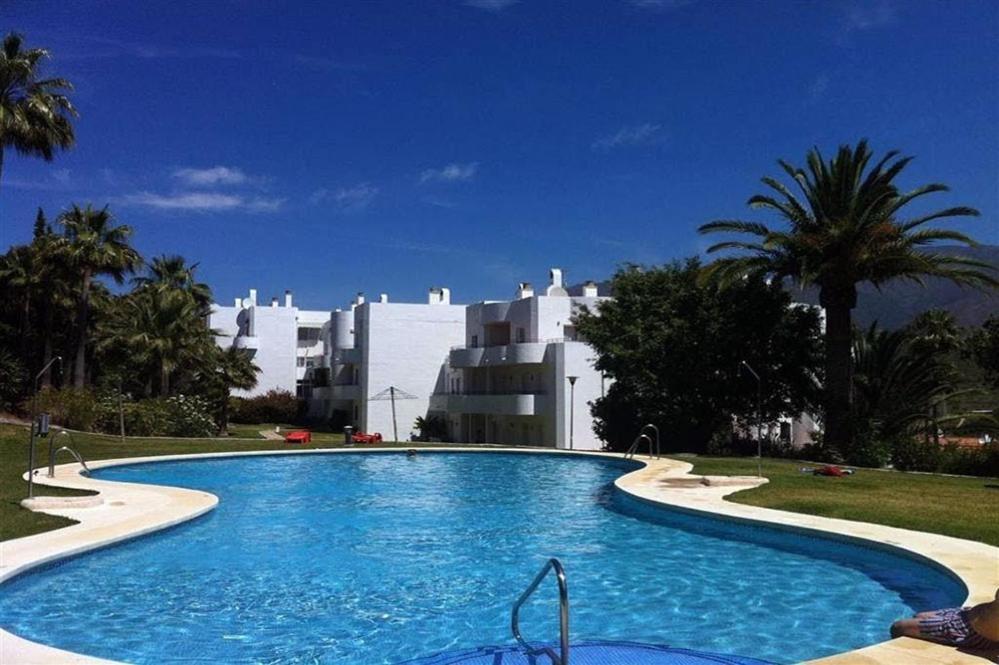 Apartamento Estepona Golf Kültér fotó